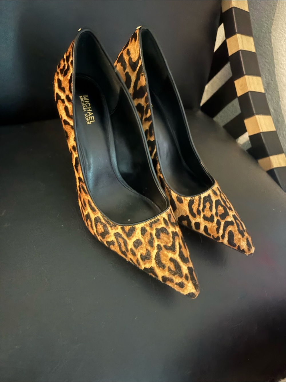 Michael Kors Leopard Print Pointed Toe Pumps - Tan & Black - Picture 7 of 8